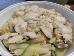 -小鱼小牛·鱼牛干锅·脆鱼火锅(世欧广场店)