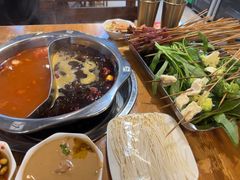 -成都玉林串串香火锅(三八店)
