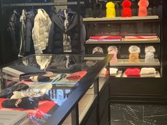 -MONCLER(武汉国际广场店)