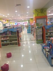 -孩子王童乐园(唐山万达广场店)