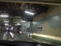 -金融街购物中心停车场