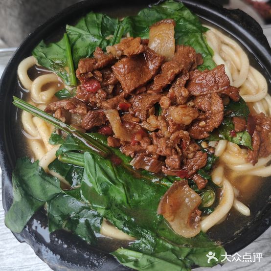 小牛砂锅饸饹(鑫家居建材市场店)