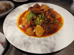沙湾大盘鸡-西域盛宴烧烤新疆菜清真餐厅(古美店)