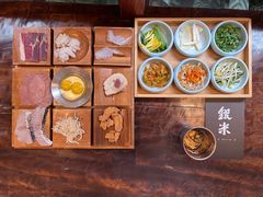 -银米·云南传统过桥米线(双廊黑金冠店)