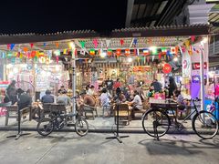 -席娜卡琳火车铁道夜市