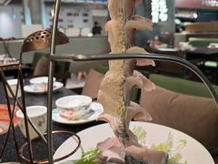 -得意咚瓜·顺德鱼生·冬瓜火锅(深圳首店)