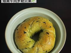 -HOT CRUSH趁热集合·现烤面包(环球港店)