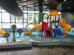 -晋爵会游泳馆(海湾公园店)
