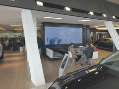-上海永达奥诚奥迪4S店(申江路店)