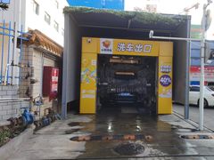 -冠德石油威程加油站