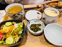 -自由之丘