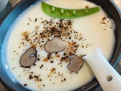-半山腰·云南菜(侨福芳草地店)