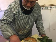 -洞庭洲·防空洞火锅·烧烤·铜锅涮肉(新百广场店)