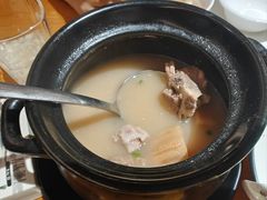 -莲餐厅·湖北菜·潜江小龙虾店(愚园路店)