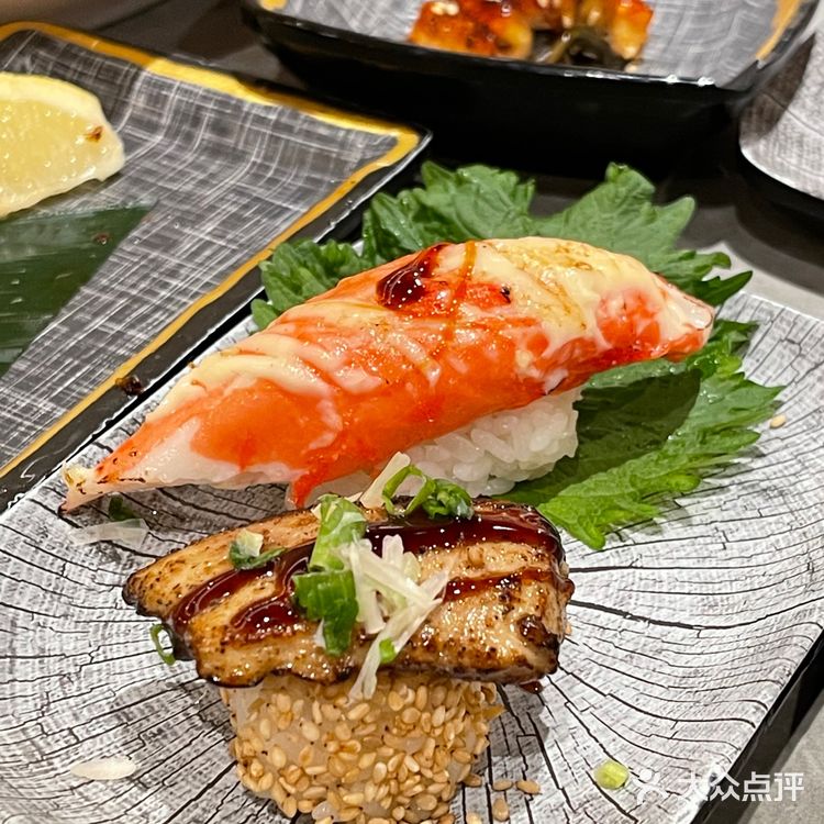去香港总要吃一次的日料放题，人均只要 200+