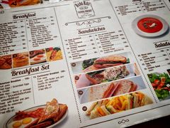 -Dang restaurant (patong phuket)