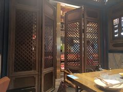 -老牌坊云南鱼豆花火锅(哈西万达店)