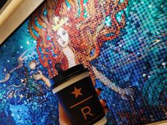 -星巴克臻选(上海合生汇1F店)