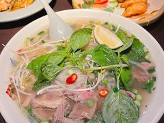 -大头虾越式风味餐厅(光明广场店)