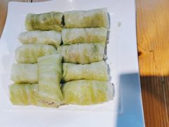 饿式菜卷-额尔古纳风情源非遗俄餐