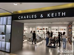 -CHARLES&KEITH(1234space店)