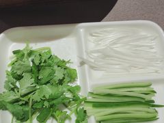 -小厨娘绣中淮扬(总统府大行宫店)