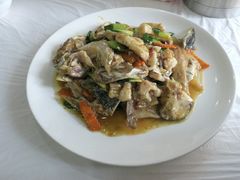 生炒鱼头-广迎居老正兴菜馆