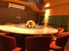 -耶里夏丽·新疆菜·28年喀什老馆(田林东路店)