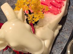 牛哥哥与滩羊妹妹-百草滩羊清水涮羊肉·清真·宁夏盐池滩羊(莲花桥店)