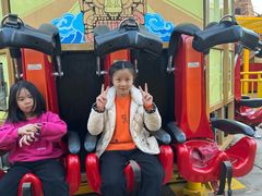 -七彩云南欢乐世界