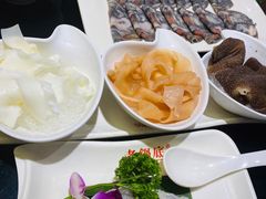 -吴记老锅底麻辣火锅(福州路店)