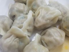 -溢香专业制作饺子云吞(莲花二村店)