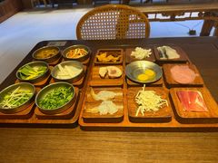 -银米·云南传统过桥米线(双廊黑金冠店)