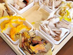 -菌乡缘·野生菌蒸汽鱼火锅(江边夜市店)
