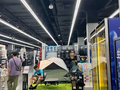 -迪卡侬(越秀公园店)