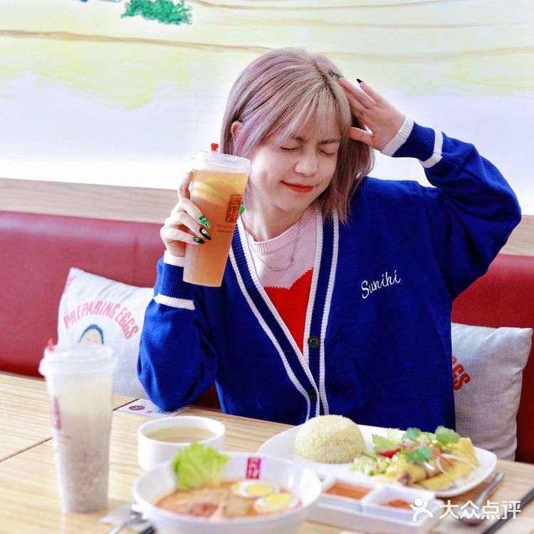 重庆新光天地周年庆 五折吃德香苑北京烤鸭