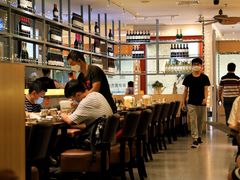 -大头虾越式风味餐厅(光明广场店)