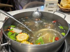 -山海龙·潮汕牛肉火锅(奥林春天店)
