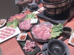 -山之屋炭火烧肉·生啤畅饮(大朗万科中央公园店)
