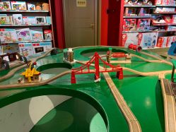 -Hamleys哈姆雷斯(东方福来德店)