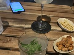 -Shift cocktail bar鸡尾酒吧