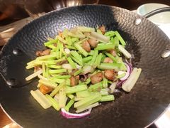 -鱼亨小鲜酸菜鱼(大信店)