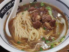 -黑白电视长沙小吃(悦汇城店)