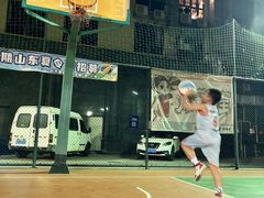 -迈克篮球俱乐部(裕晟广场店)