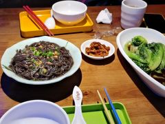 -胖哥俩肉蟹煲(虹口龙之梦店)