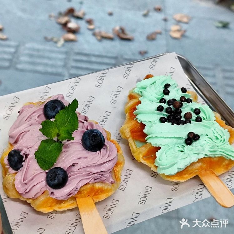 在魔都和小茄总一起吃下午茶甜品