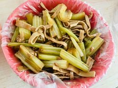 芹菜-咱家王新国把子肉(县东巷店)