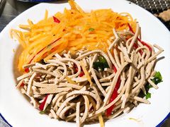 -马路牙子地桌烤肉(工体店)