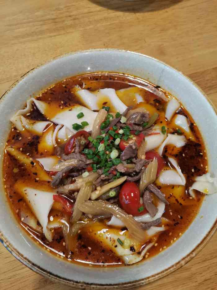 一挑香面馆(紫荆商业广场店)-"[薄荷]环境:也是很偶然路过这家面馆,因