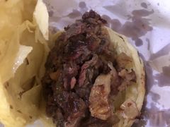 -闫家驴肉老店(华电一校店)